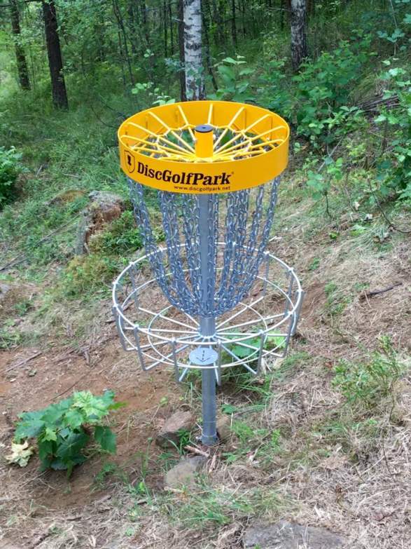 christiansfjeld disc golf park ball games elverum norway