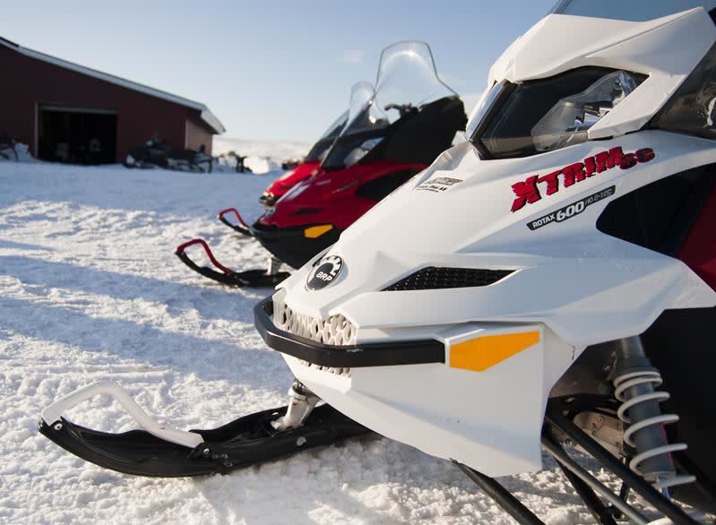 Snowmobile safari Kirkenes - Finland - Mehamn (4 days)