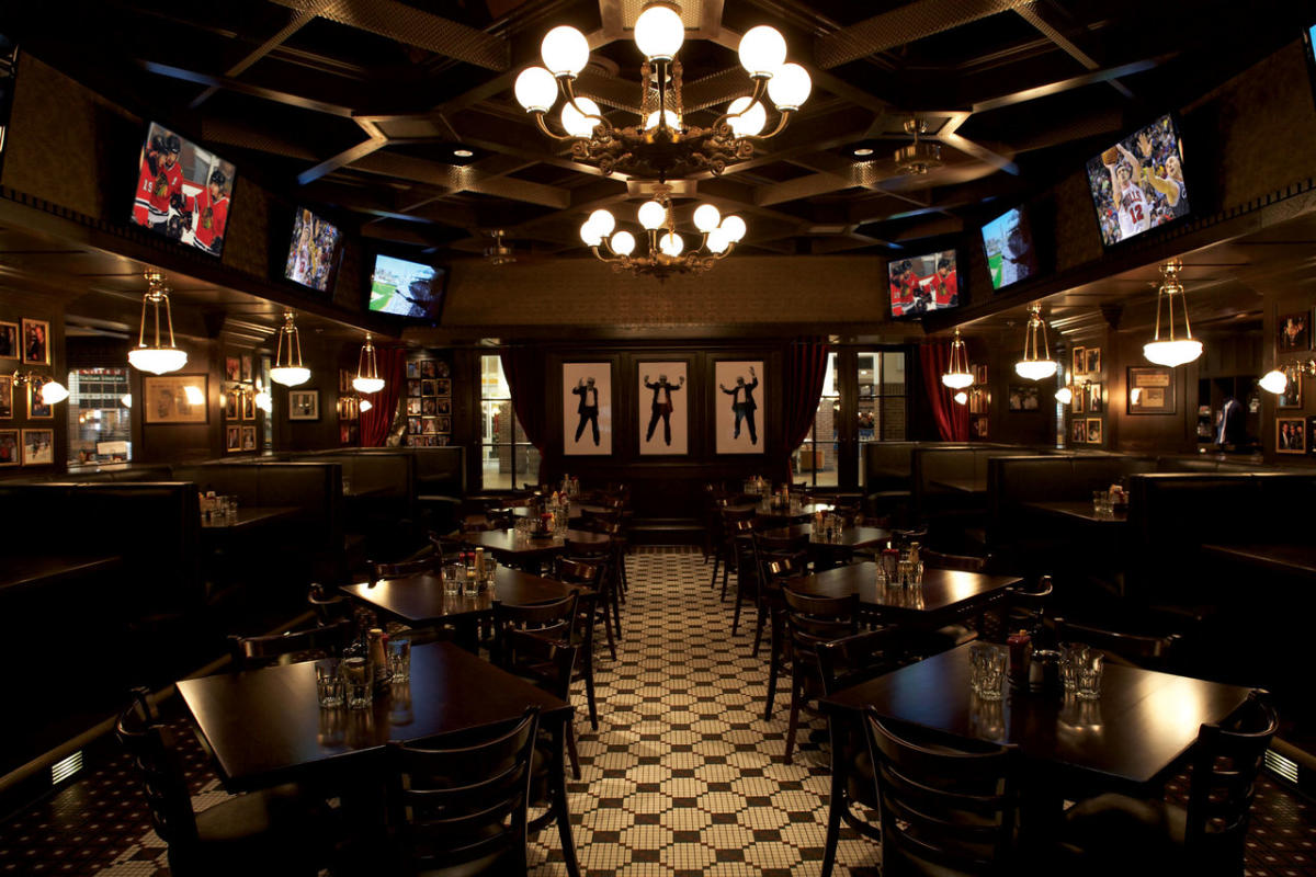 Harry Caray's Tavern, Navy Pier