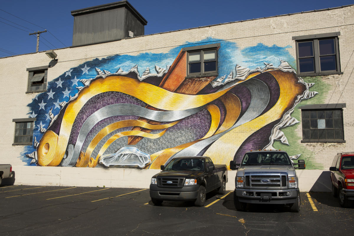 Mural at Bond and Fairbanks Arts in Grand Rapids, MI
