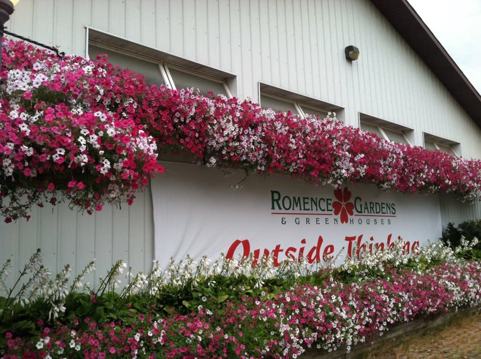 Romence Gardens & Greenhouses Meeting Facilities in Grand Rapids, MI