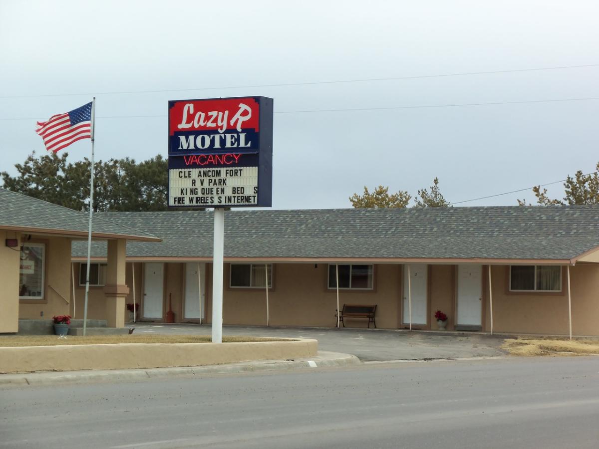 Lazy R Motel Scott City, KS 67871
