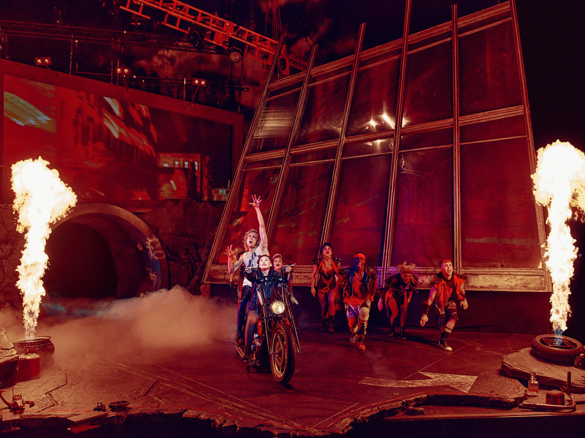 Bat Out Of Hell The Musical Las Vegas Shows Events