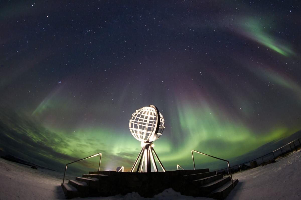 Adventure to the North Cape by Night and Hunt for the Aurora Borealis