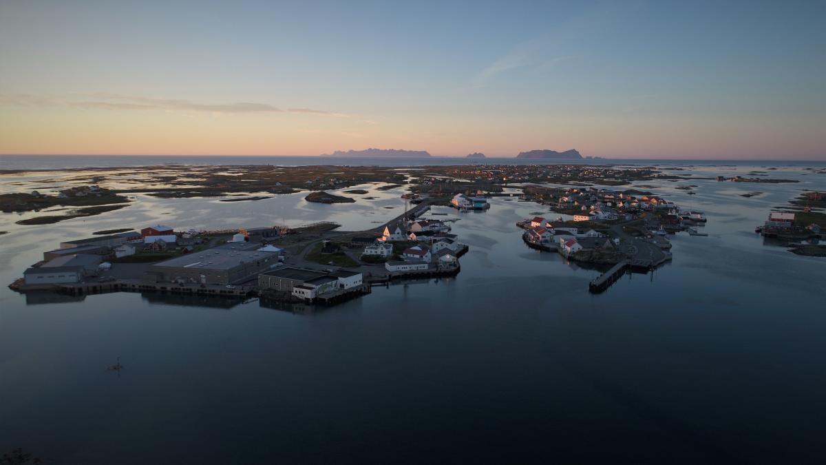 Guided bus tour from Røst Bryggehotell | Sightseeing | Røst | Norway