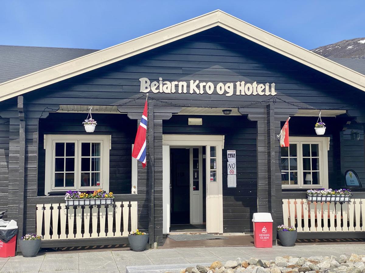 beiarn-kro-og-hotell-private-rooms-to-rent-moldjord-norway