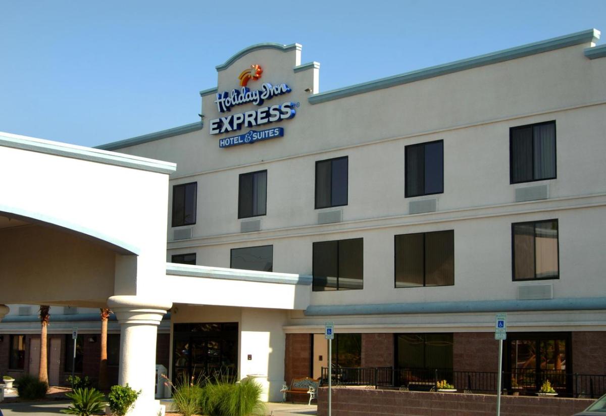 Holiday Inn Express Hotel and Suites Henderson | Henderson, NV