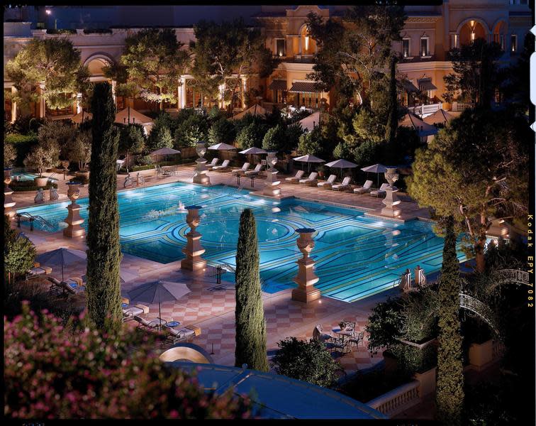 Bellagio Pool Las Vegas Nv