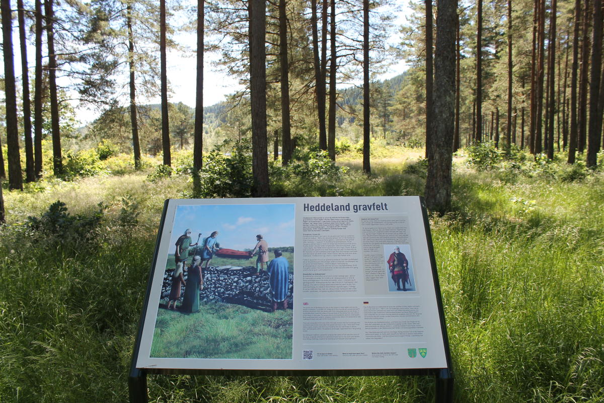 Heddeland ancient burial ground and nature park
