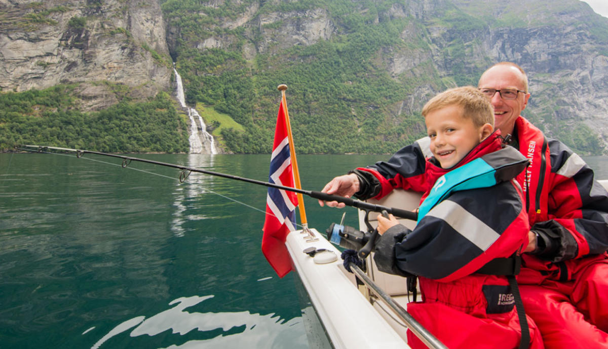 Guided Fjord Fishing tour