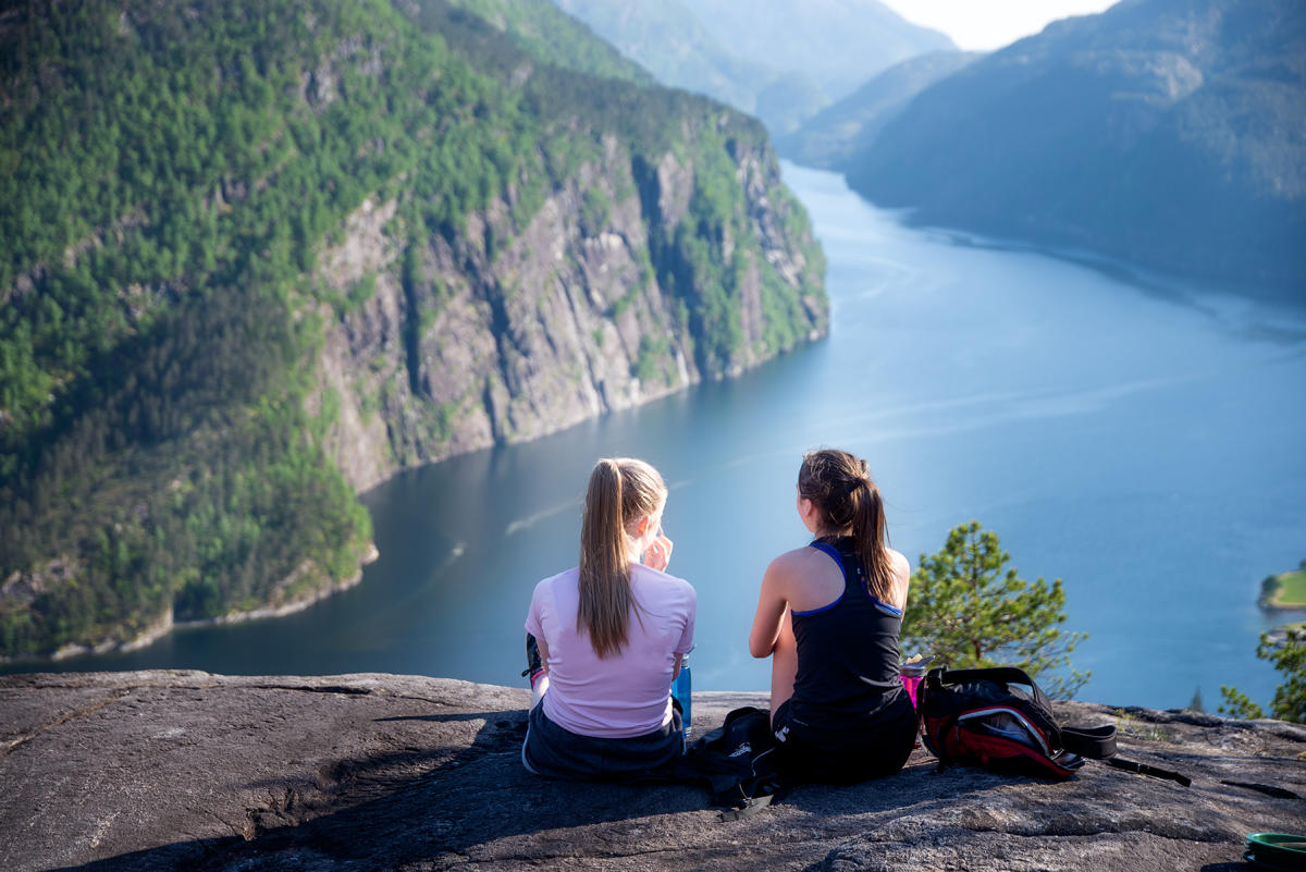 Short or long hike with a fjord view - Nedstavatnet or Skavlabu