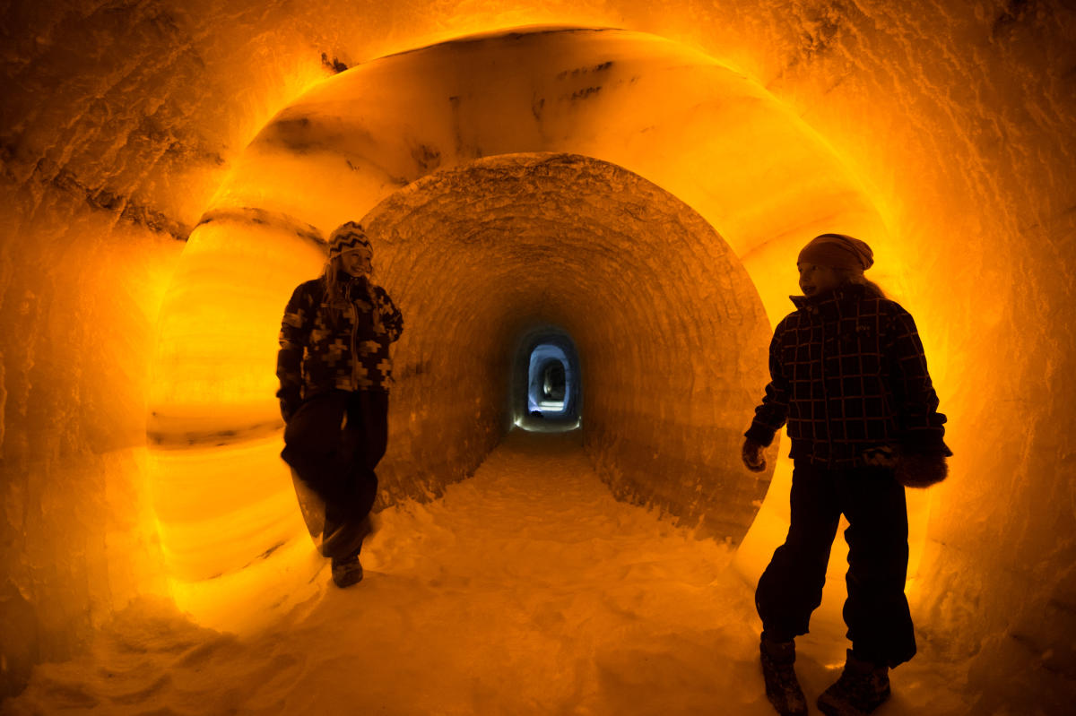 Climate Park 2469 | The ice tunnel in Lom, Jotunheimen