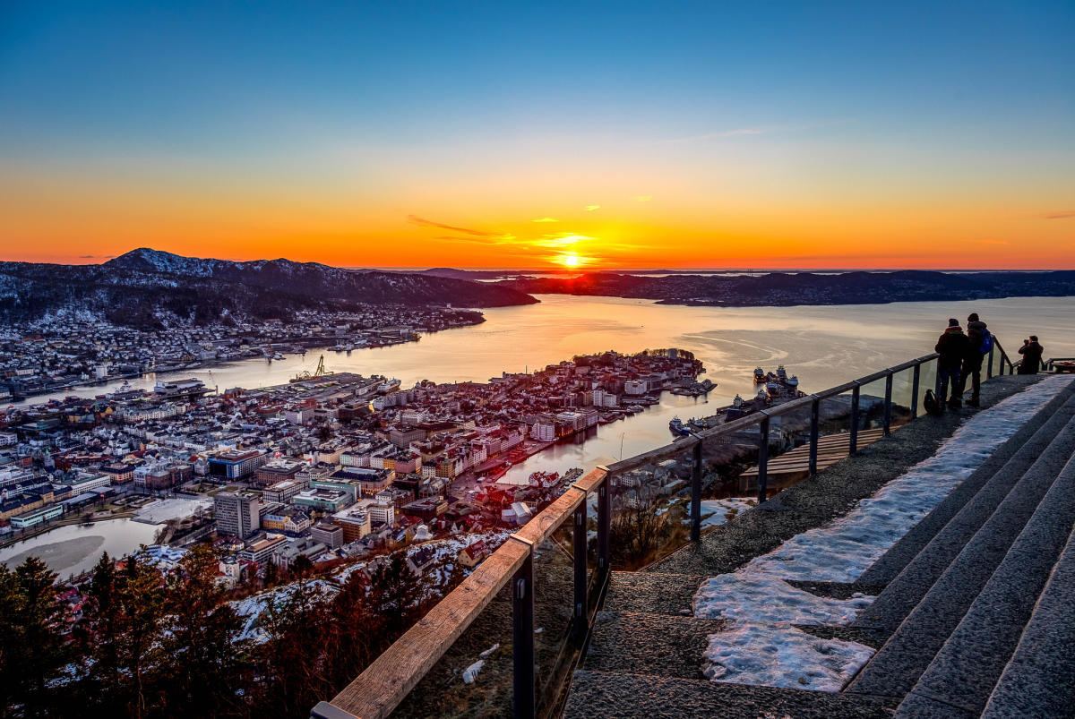 Hiking on "Top of Bergen"