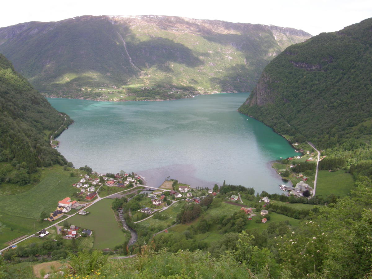 Arnafjorden Sightseeing Vik i Sogn Norway