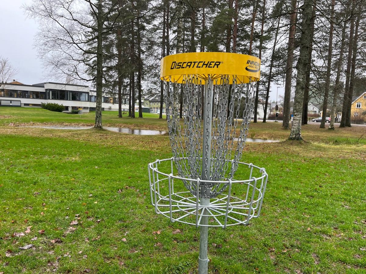 FrisbeeGolf Meieribyen Discgolfpark Ball Games Skiptvet Norway