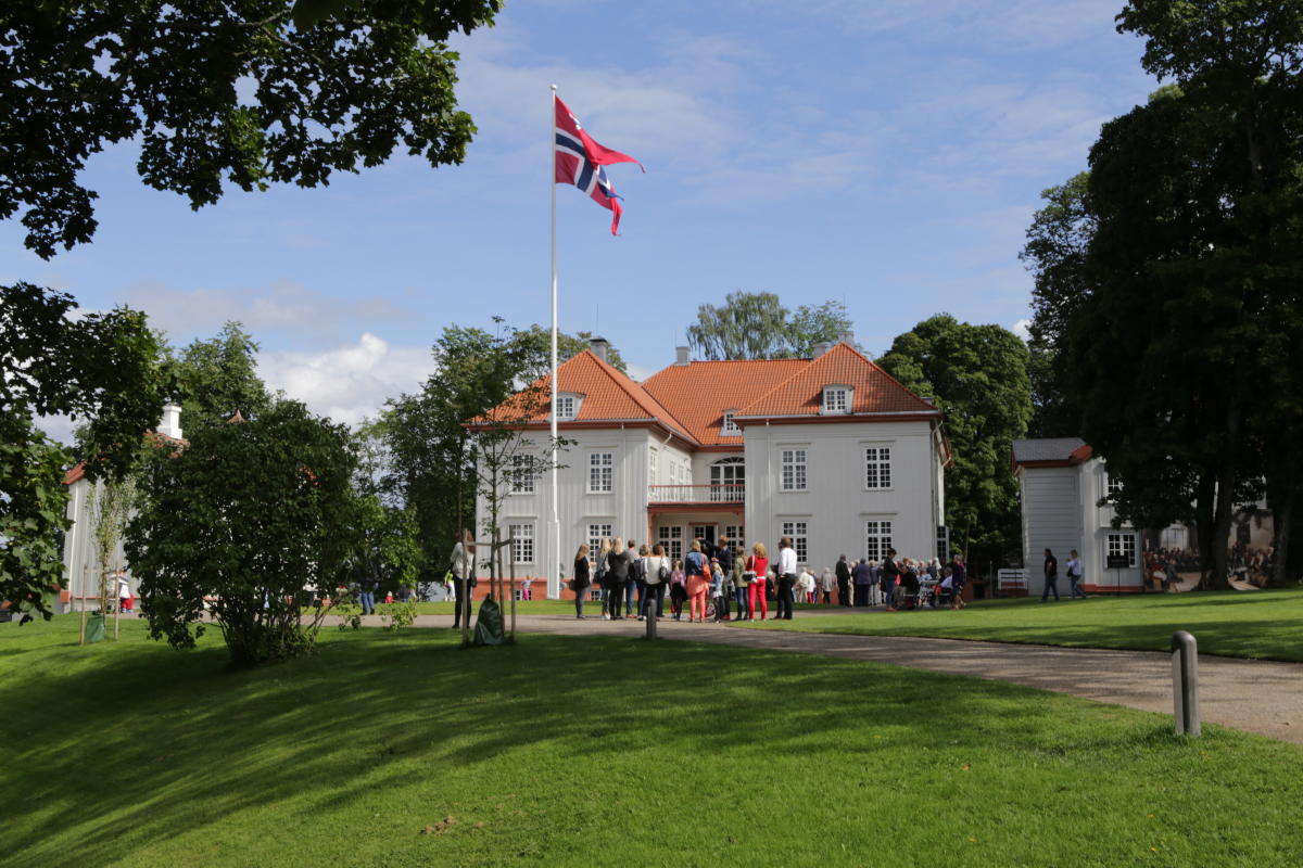 Eidsvoll 1814 Norwegian Center for Constitution