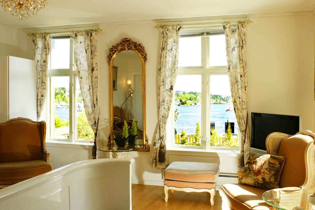 Arendal Gjestehus (Guest house) Hostels & Guesthouses Arendal Norway