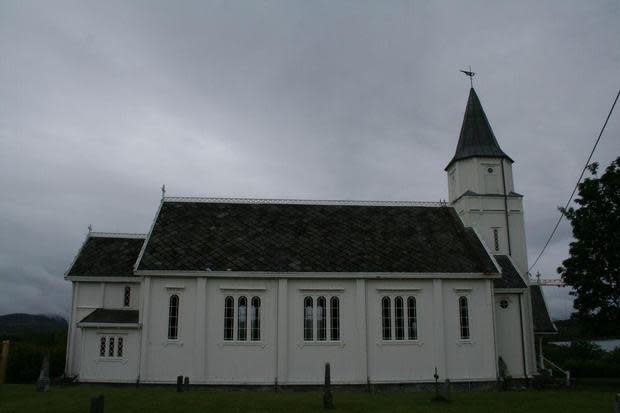 Sandstad church