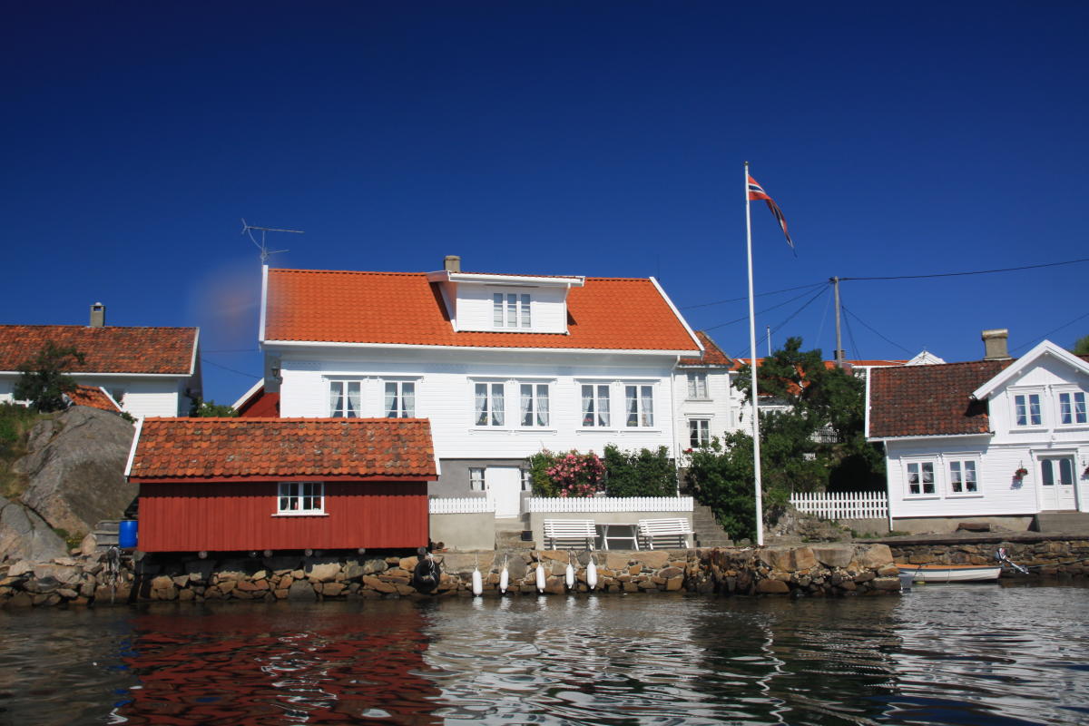 Loshavn and Eikvåg