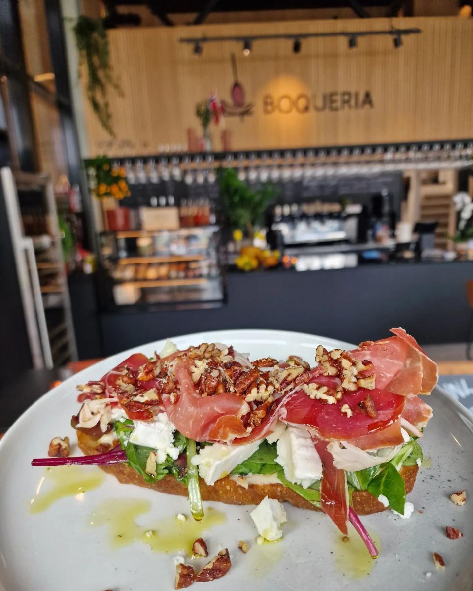 Boqueria Tapas Lunch Deli Pubs & Bars Gjøvik Norway