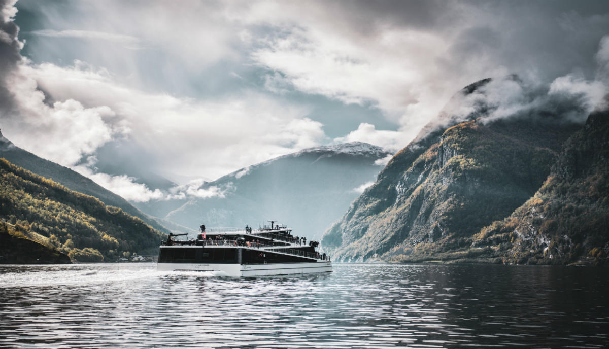 Fjord Cruise Nærøyfjord Sailing & Boat Activities Flåm Norway