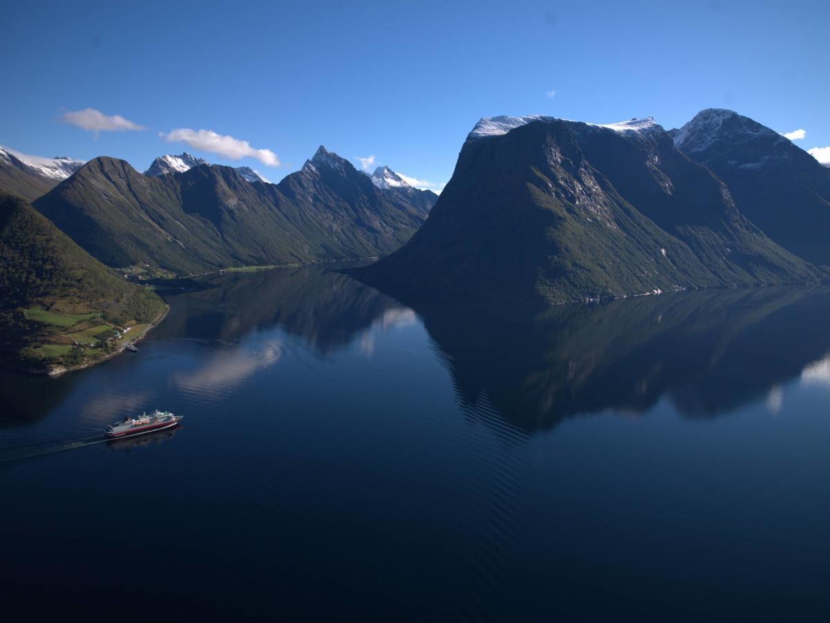 View The Fjords Tourist Cinema Sightseeing Alesund Norway