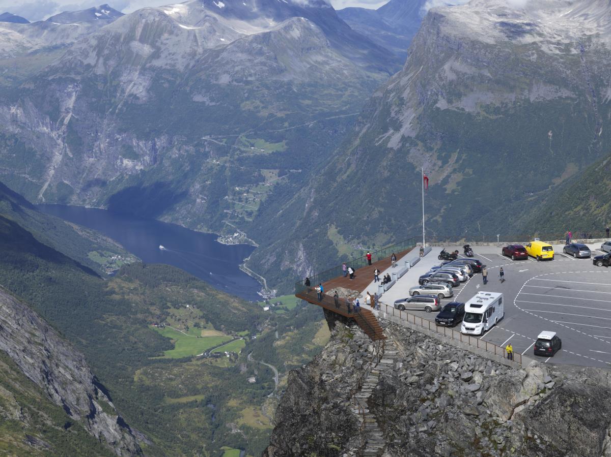 Geiranger Skywalk Dalsnibba Sightseeing Geiranger Norway Scenic bus tour to mount dalsnibba/skywalk geiranger join us on our bus trip to dalsnibba, a 1500m mountain with a spectacular view over the geiranger fjord. geiranger skywalk dalsnibba