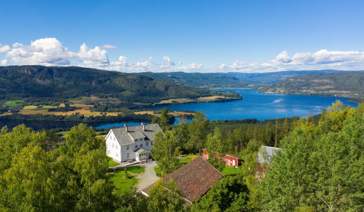 Granum Gård Farm Holidays Fluberg Norway