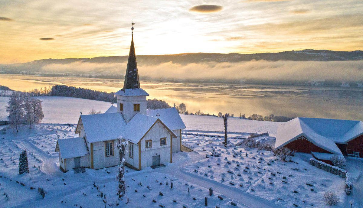 Hov church