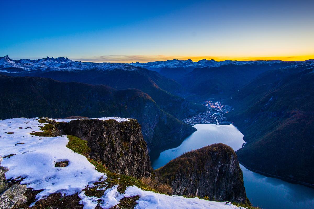 Topptur til Bøttejuv | Hiking | Årdalstangen | Norway
