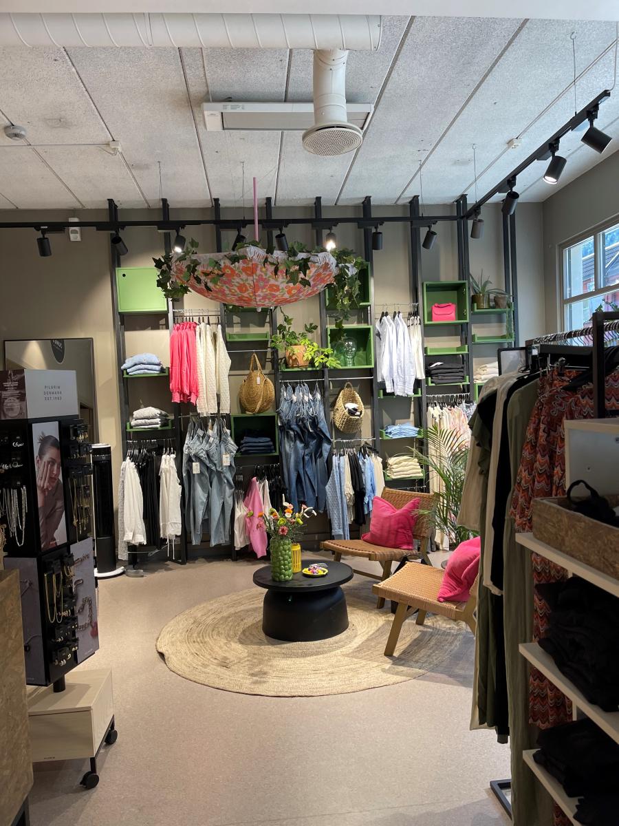 Junes Clothing Rjukan Norway