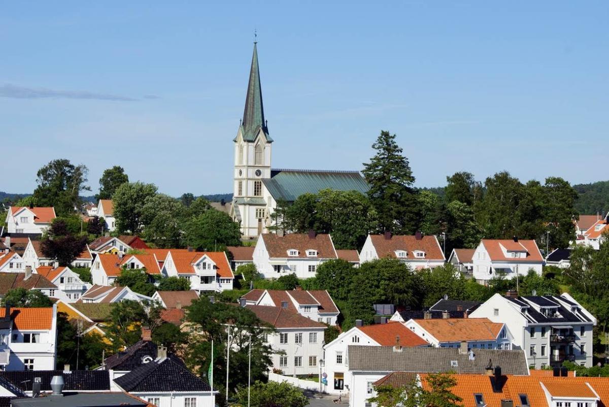 Lillesand Church | Buildings & Monuments | Lillesand | Norway