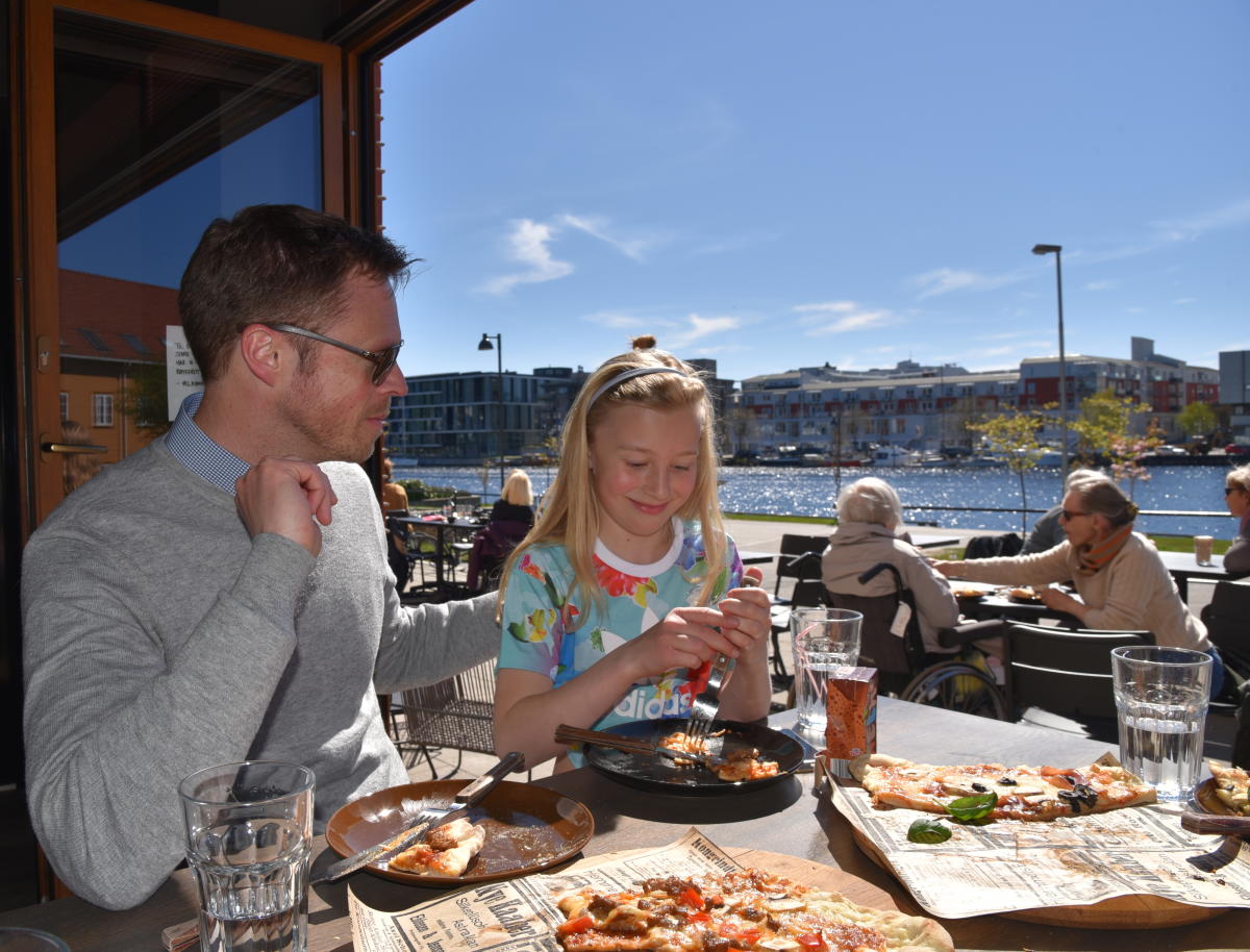Radhuscafeen Cafes Diner Kristiansand S Norway