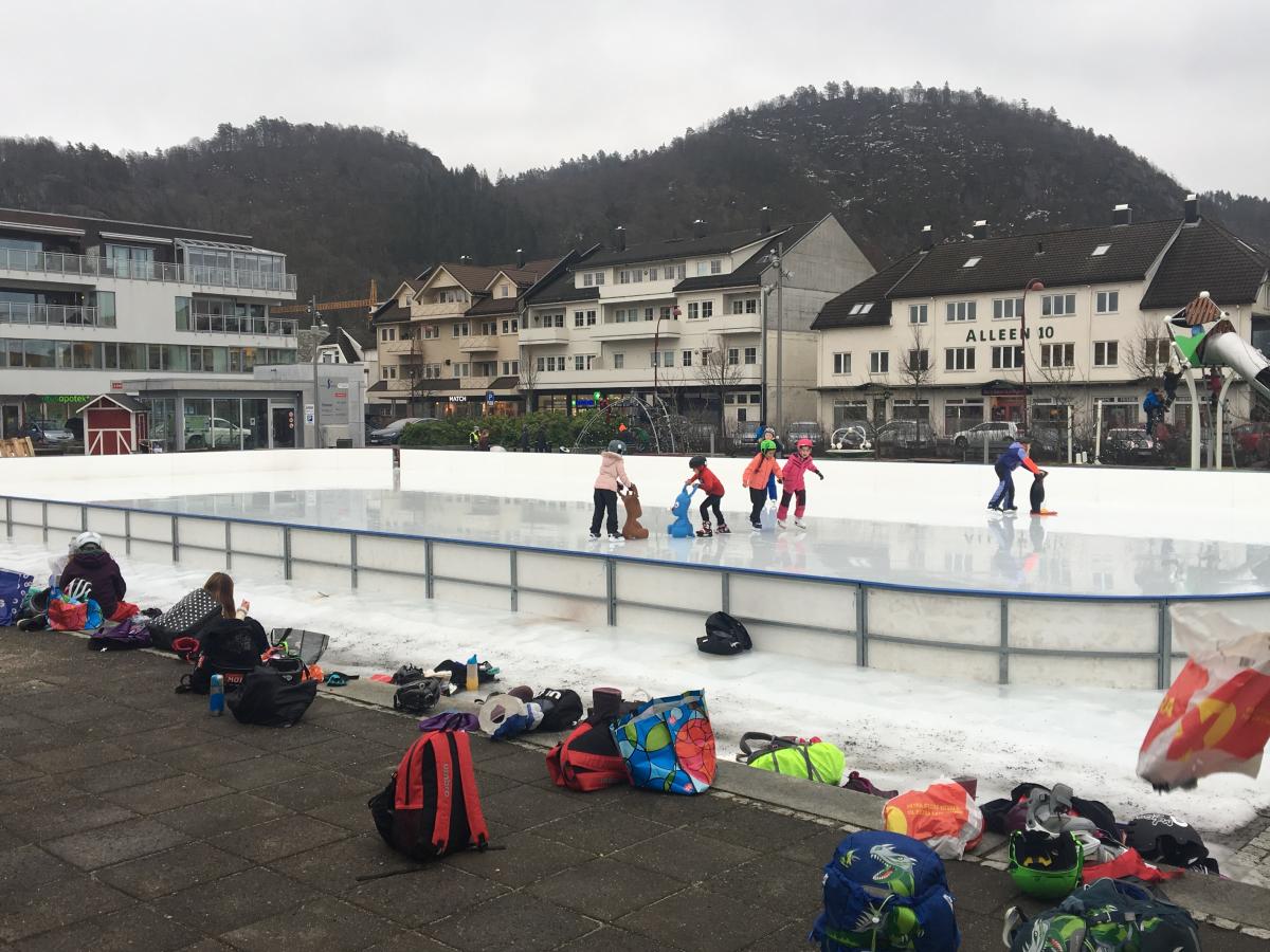 Ice skating rink in Lyngdal