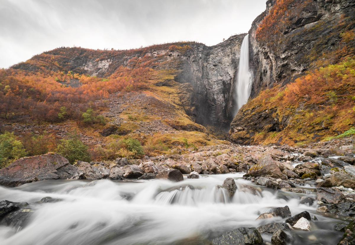 Opplev Vettisfossen i haust | Hiking | Årdalstangen | Norway