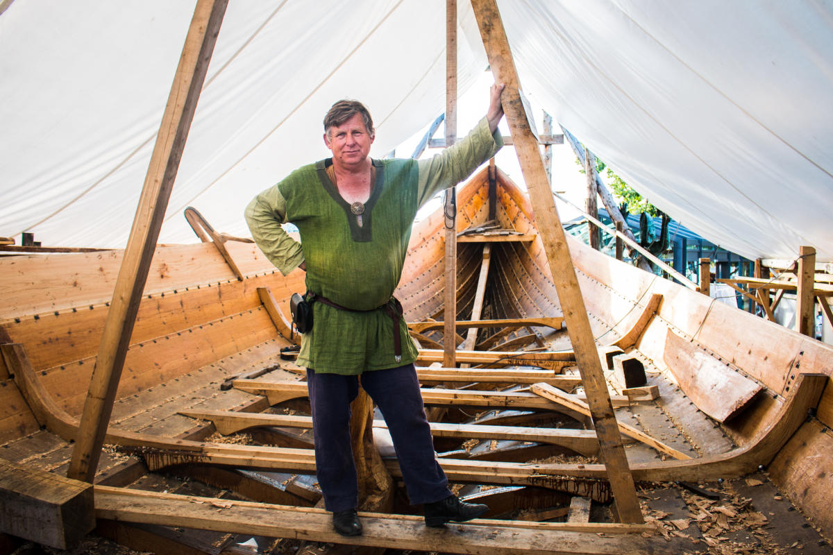the-viking-ship-saga-oseberg-cultural-heritage-t-nsberg-norway