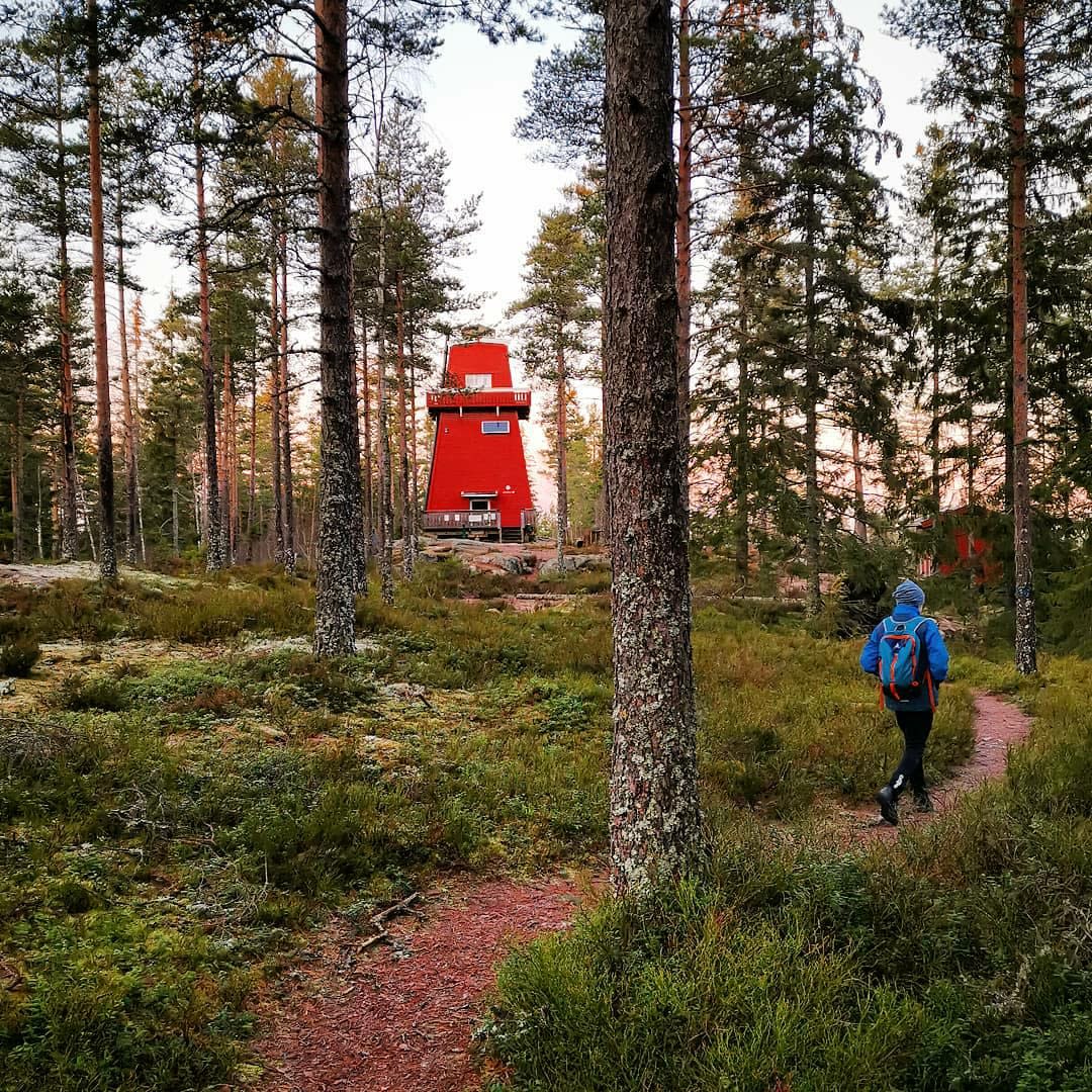 Walking: The Haukenestower, Rømskog