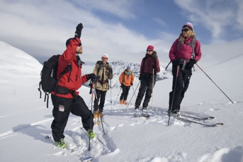 Avalanche course, Sunndal mountains - Contrast Adventure