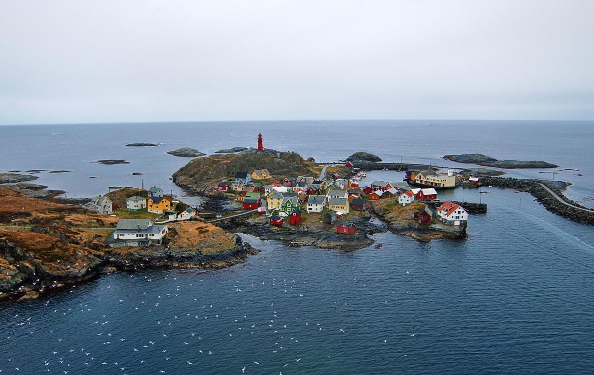 The Fishing Village Of Ona And Ona Lighthouse Cultural Heritage Ona The Fishing Village Of Ona And Ona Lighthouse Cultural Heritage Ona
