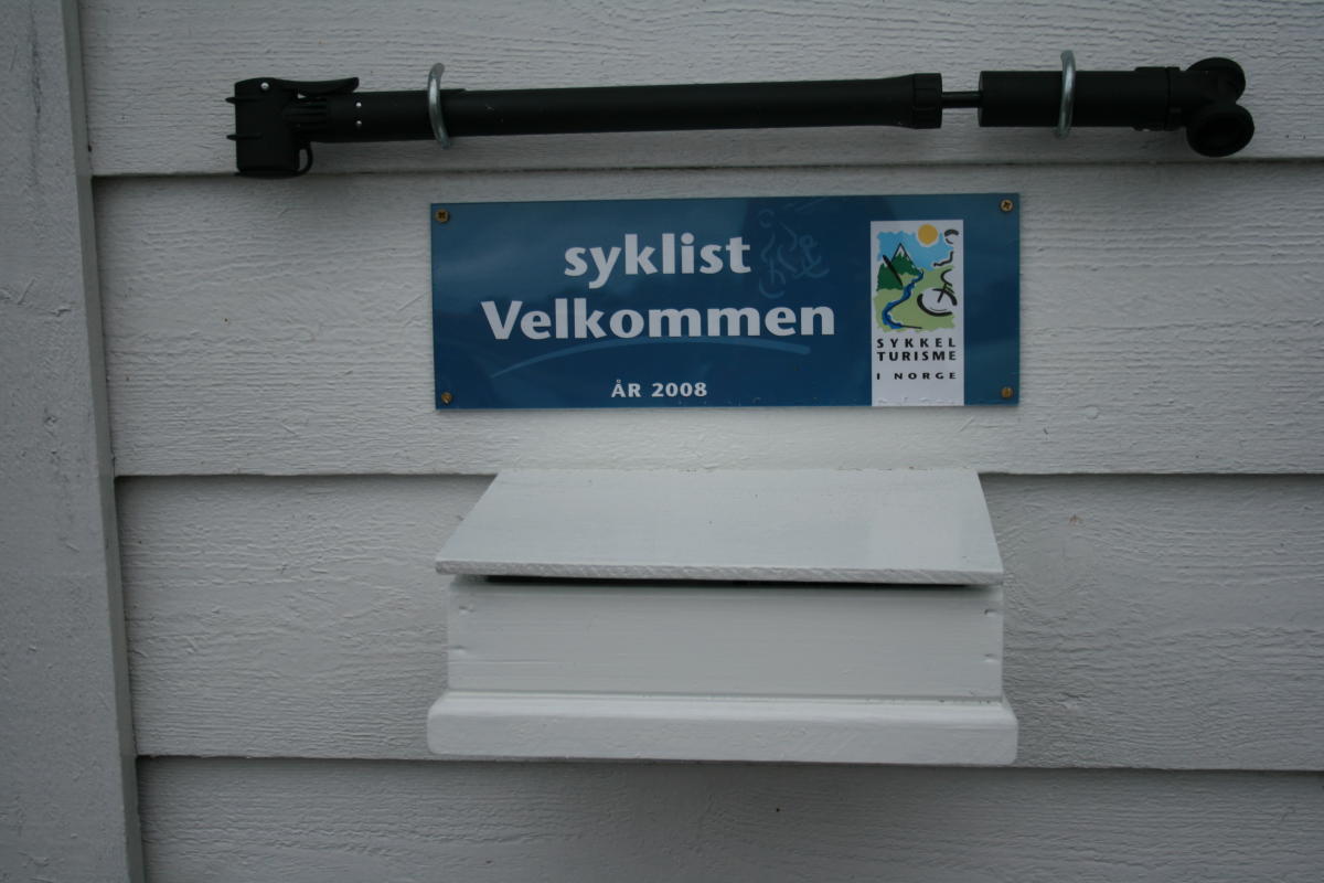 Bekkjarvik – Bakkasund (65 km) ‘smile to the west’