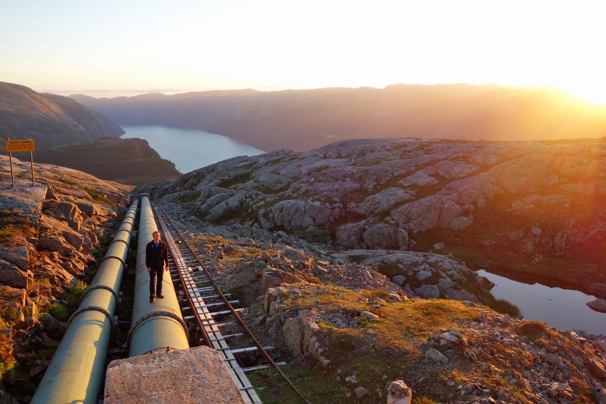 Hike to Flørlitrappene and Rallarstien in the Lysefjord | Hiking