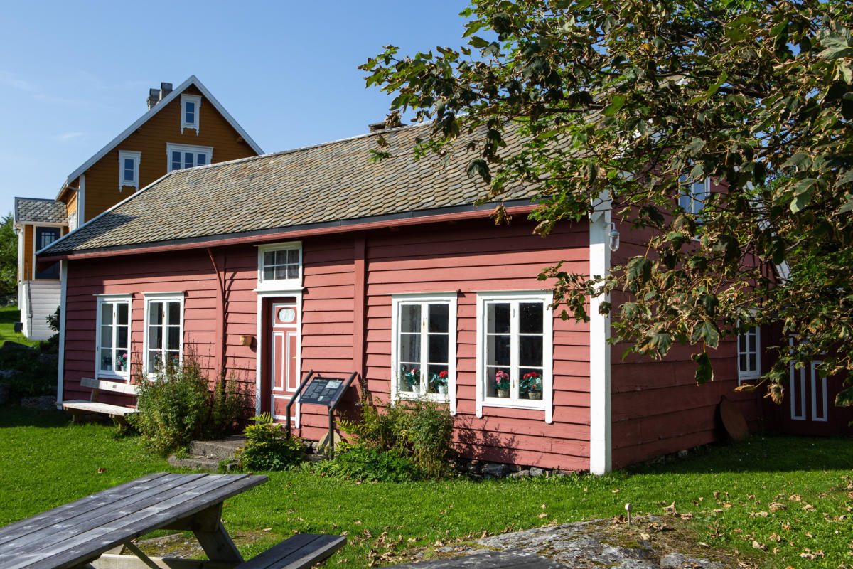 Steffågarden on Ona Museums & Galleries Ona Norway