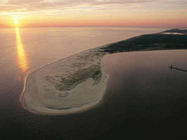 Cape Henlopen State Park And Campground