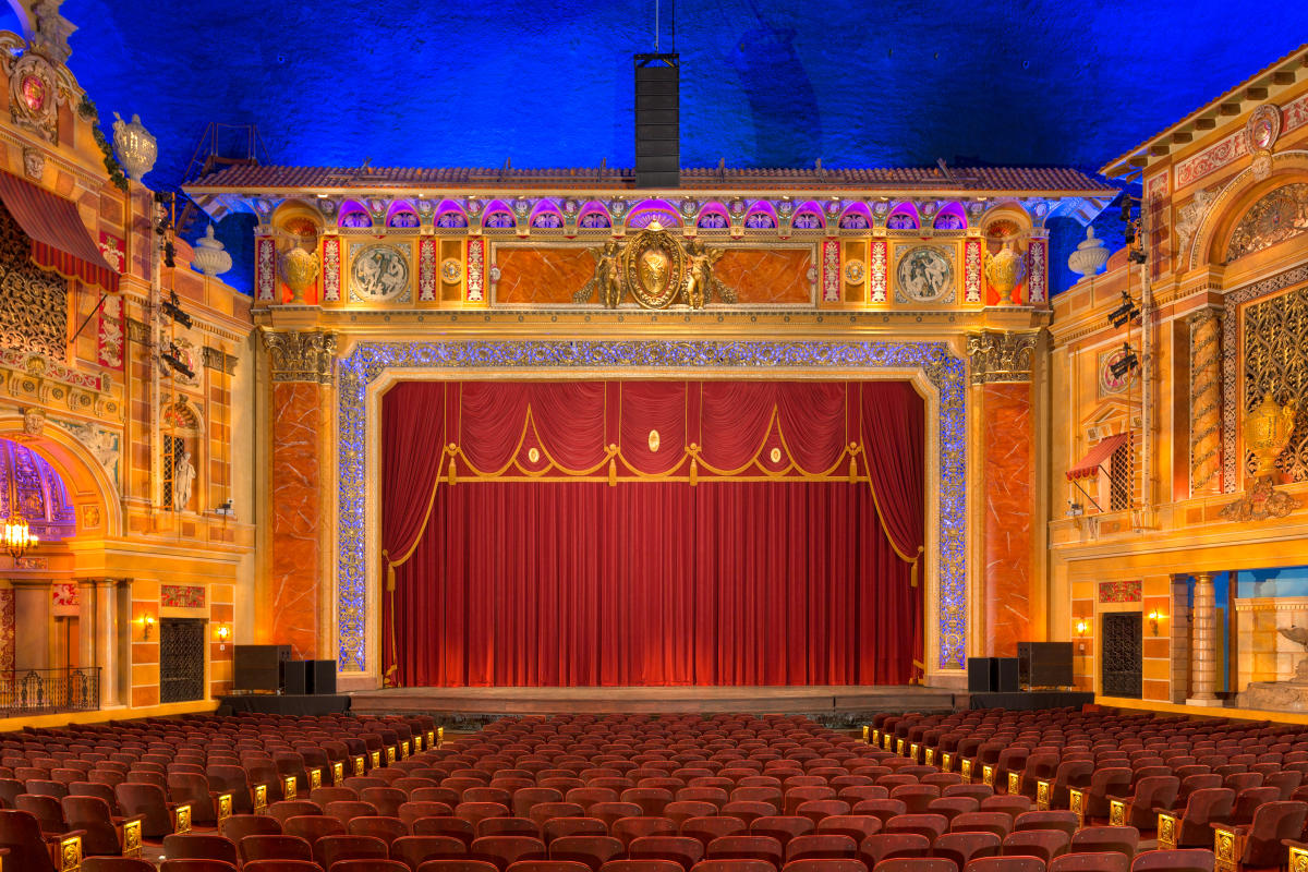 Saenger Theatre