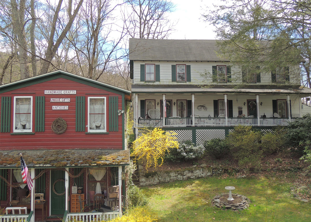 Buttermilk Falls Bed & Breakfast East Stroudsburg, PA 18301