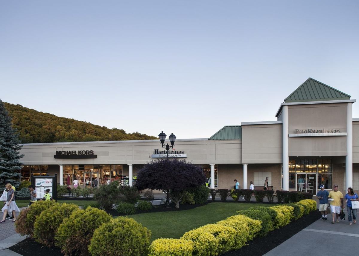 The Crossings Premium Outlets | Tannersville, PA 18372