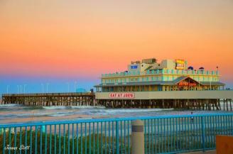 Daytona Beach Boardwalk And Pier Joe S Crab Shack Daytona Beach Pier
