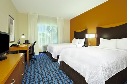 Fairfield Inn Amp Suites Fort Lauderdale Airport Amp Cruise