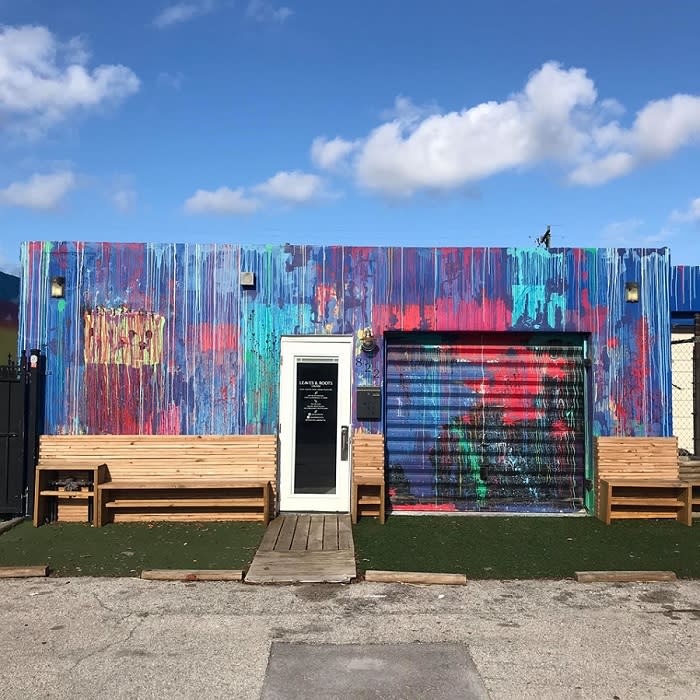 LEAVES & ROOTS LOUNGE Fort Lauderdale, FL 33304