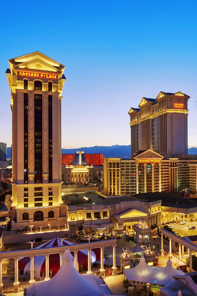 Staying at CAESARS PALACE Las Vegas Hotel & Casino in 2023 